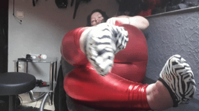 Shiny Leggins and cute shoes